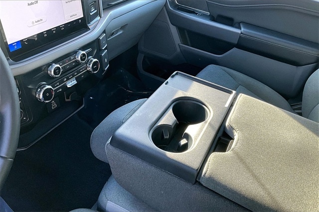 2025 Ford F-150 XLT - Photo 17
