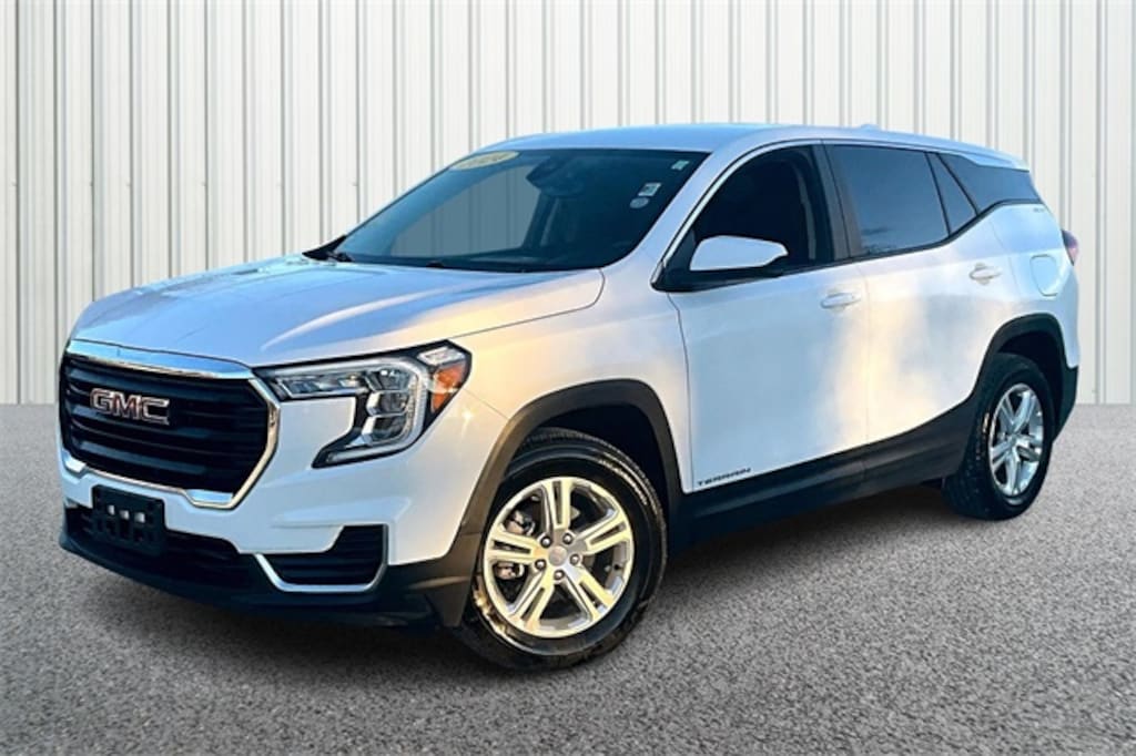 Used 2024 GMC Terrain SLE SUV