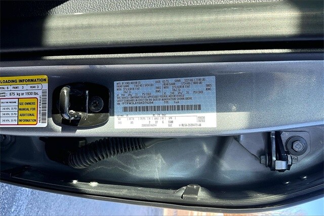 2025 Ford F-150 XLT - Photo 32