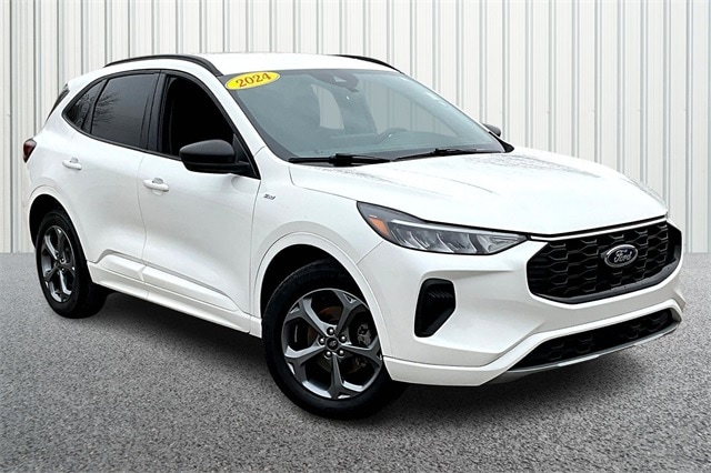 2024 Ford Escape ST-Line's photo