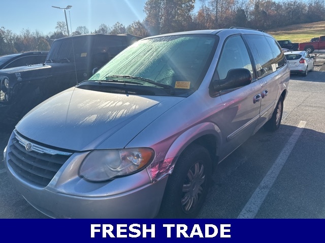 Used 2007 Chrysler Town & Country Touring with VIN 2A4GP54L87R349655 for sale in Bedford, IN