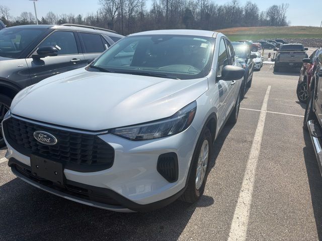 2025 Ford Escape Active photo 2