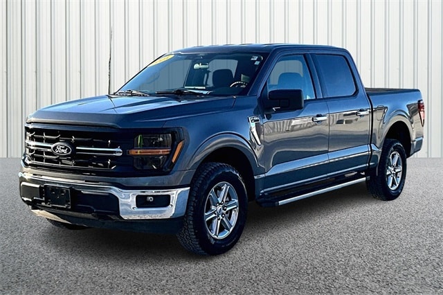 2025 Ford F-150 XLT photo 3
