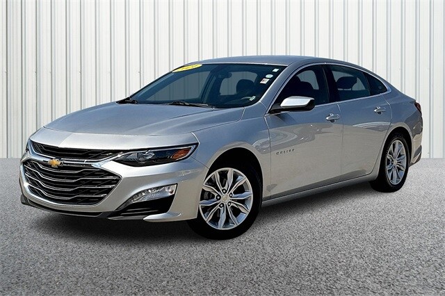 Used 2021 Chevrolet Malibu 1LT with VIN 1G1ZD5ST1MF072143 for sale in Bedford, IN