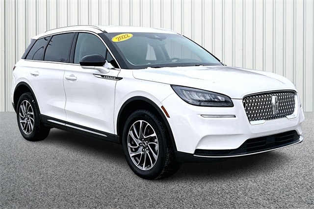 2022 Lincoln Corsair Base's photo