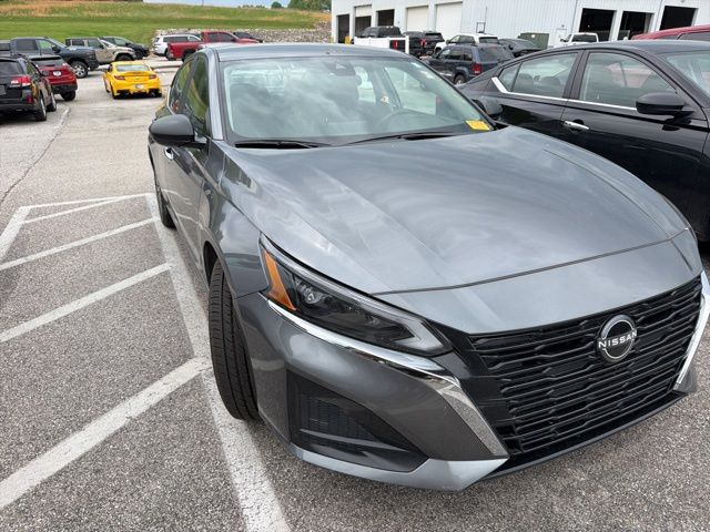 2024 Nissan Altima SV