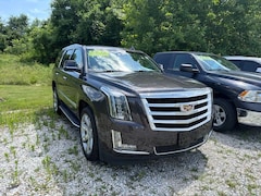 new 2018 Cadillac Escalade Premium Luxury SUV for sale in bedford in