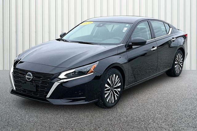 Used 2024 Nissan Altima SV with VIN 1N4BL4DV1RN374880 for sale in Bedford, IN