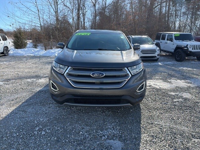 2016 Ford Edge SEL photo 3