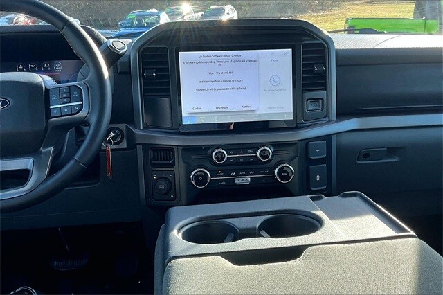 2025 Ford F-150 XLT - Photo 6
