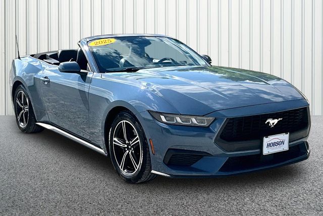 2025 Ford Mustang EcoBoost Premium Convertible's photo