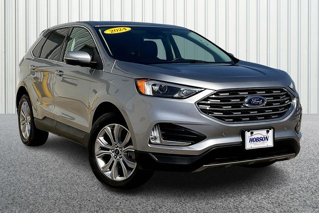 2024 Ford Edge Titanium AWD's photo