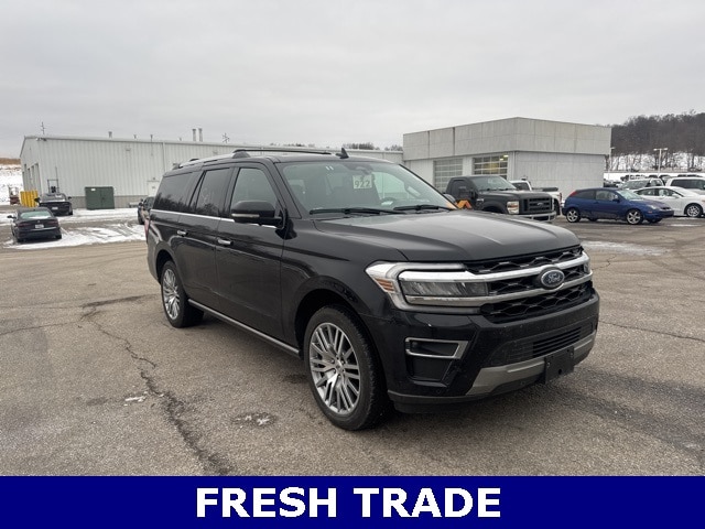 2024 Ford Expedition Limited's photo