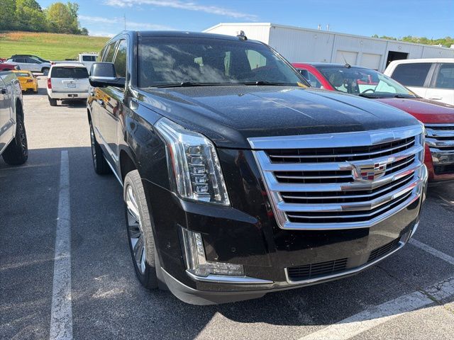 2020 Cadillac Escalade AWD Platinum's photo