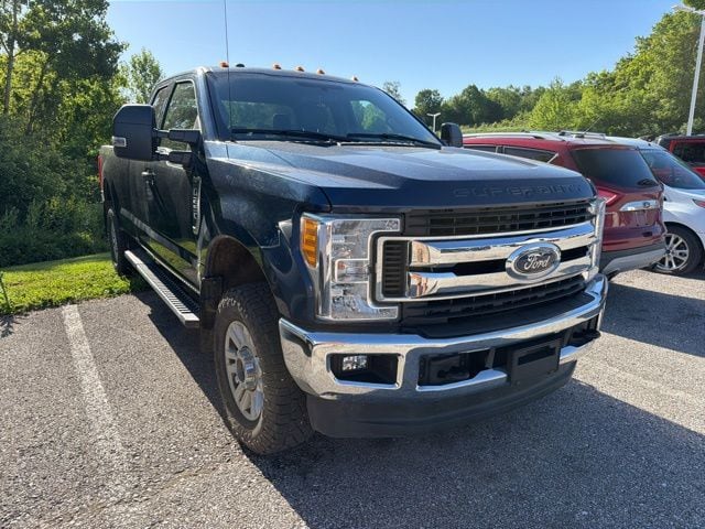 2017 Ford F-250 XLT 4x4 SuperCab 8' Box's photo