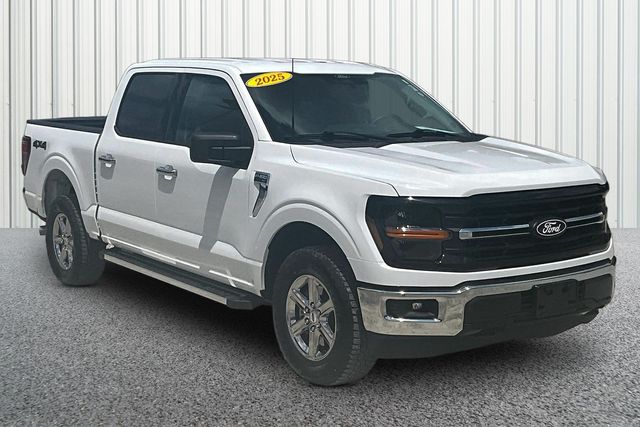 2025 Ford F-150 Truck SuperCrew Cab 