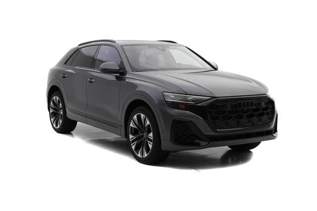 2025 Audi Q8 55 Premium Plus photo 2
