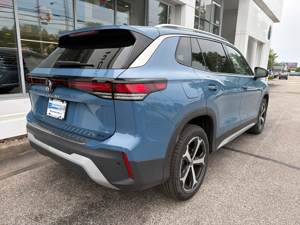 New 2026 Volkswagen Tiguan 2.0T SE SUV