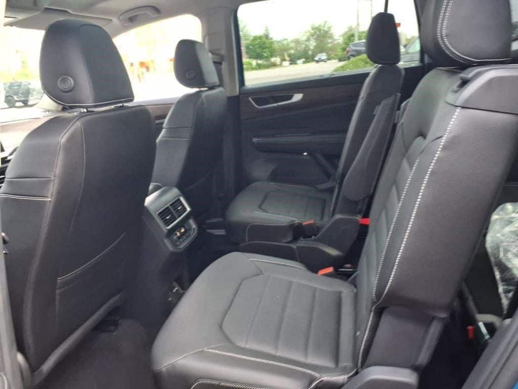 2025 Volkswagen Atlas SEL - Photo 10