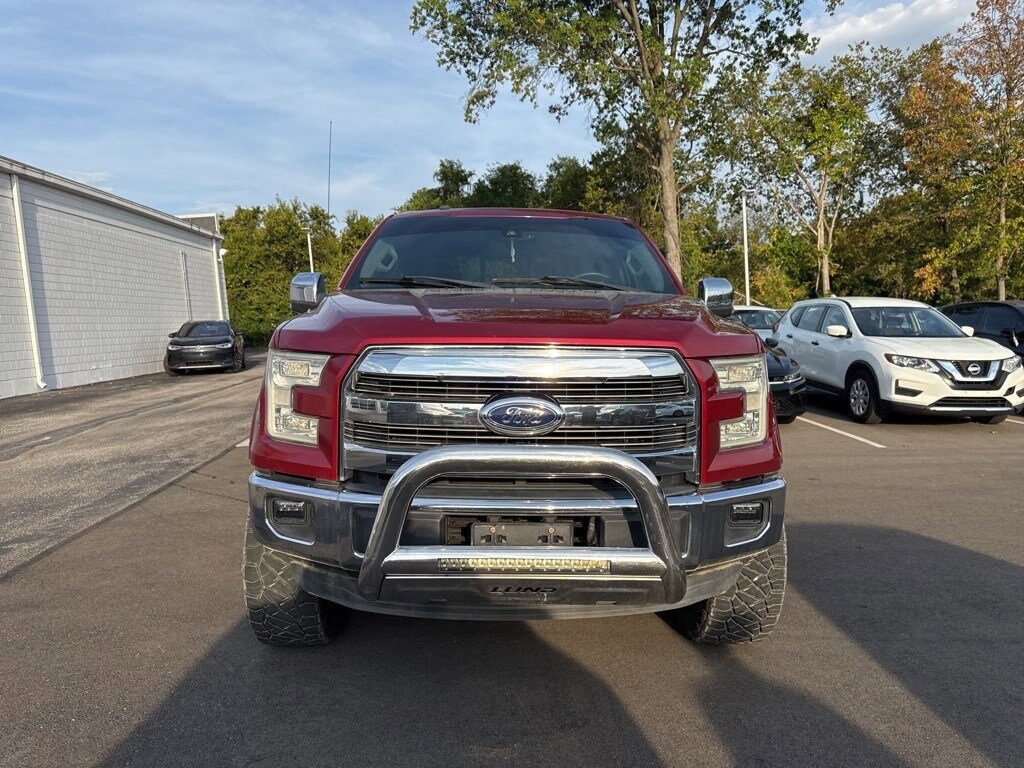 2015 Ford F-150 Lariat photo 2