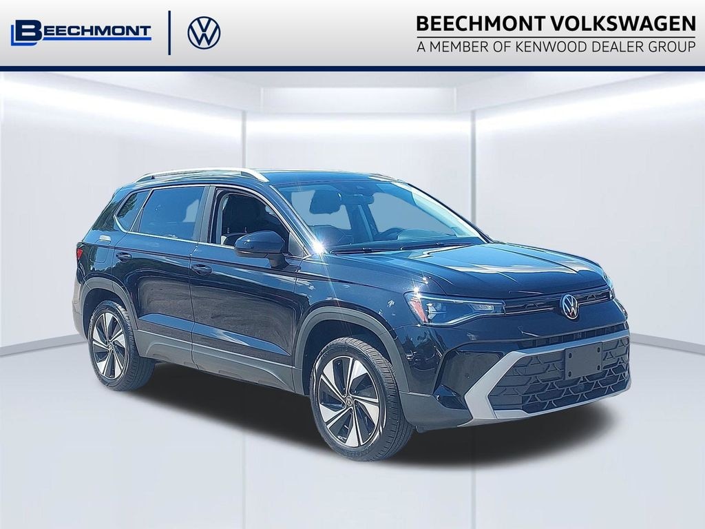 Certified 2025 Volkswagen Taos 1.5T SE SUV