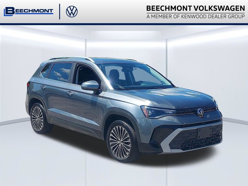 Certified 2025 Volkswagen Taos 1.5T SE SUV