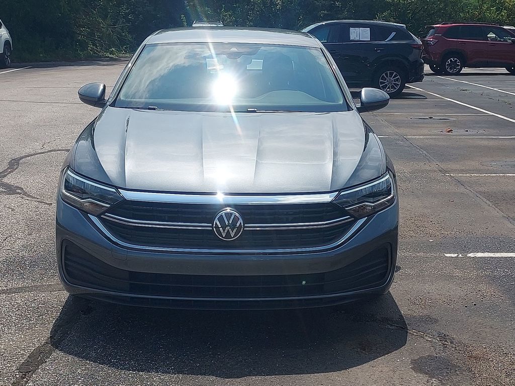 3VW5M7BU8RM032365