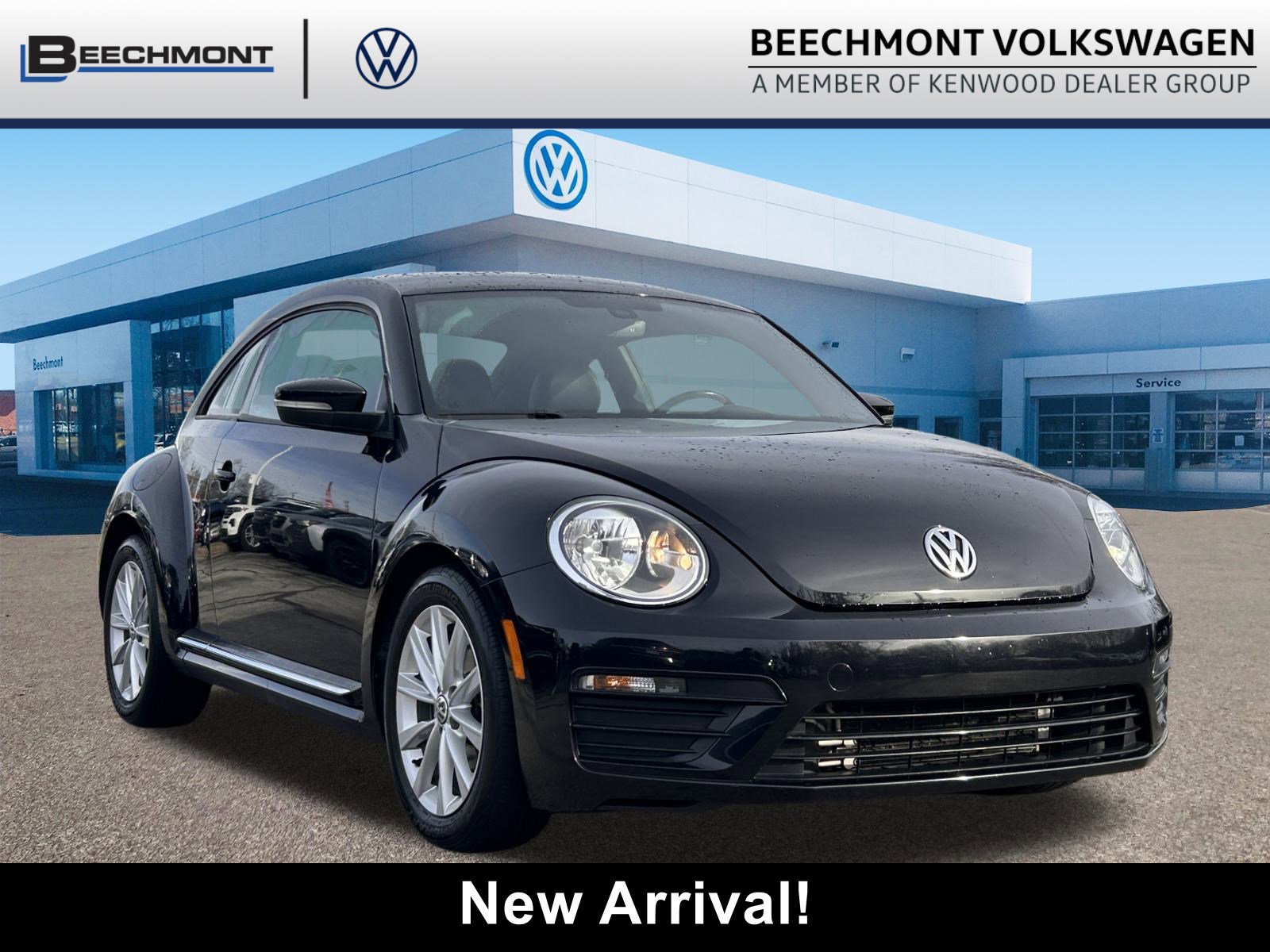 2018 Volkswagen Beetle S's photo