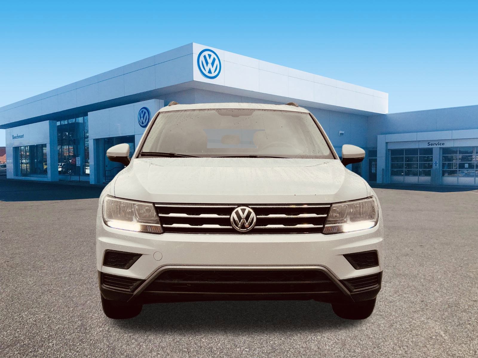2018 Volkswagen Tiguan SE photo 2