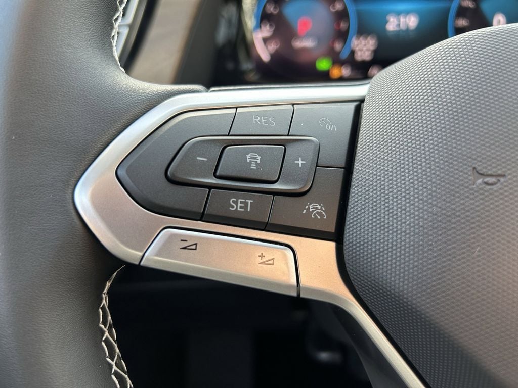 2026 Volkswagen Atlas SE w/Tech - Photo 13