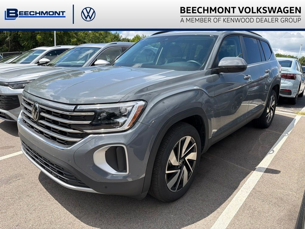 Used 2025 Volkswagen Atlas 2.0T SE w/Technology SUV
