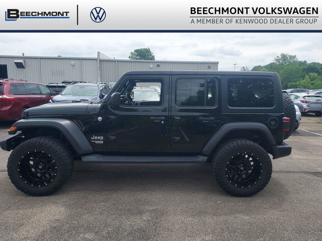 Used 2018 Jeep Wrangler Unlimited Sport 4x4 SUV