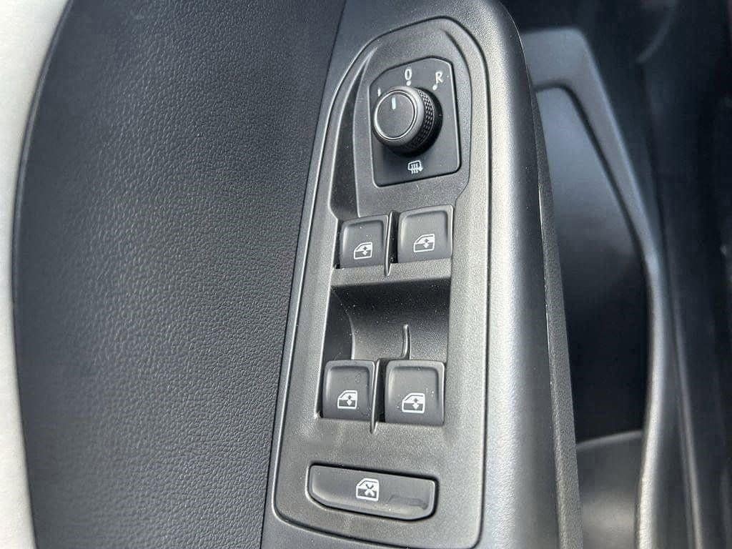 2026 Volkswagen Taos SE - Photo 15