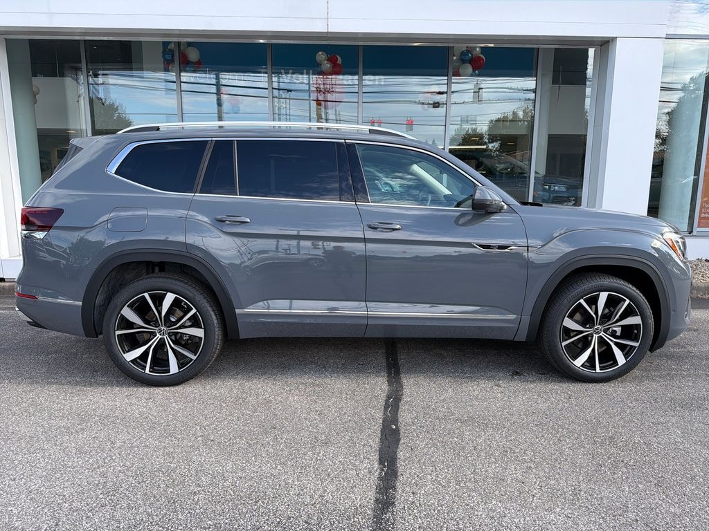 New 2026 Volkswagen Atlas 2.0T SEL Premium R-Line SUV