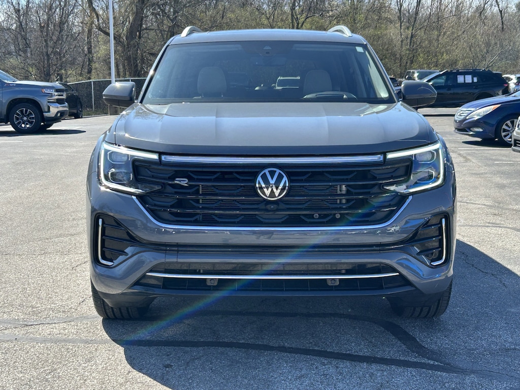 Certified 2025 Volkswagen Atlas 2.0T SEL Premium R-Line SUV