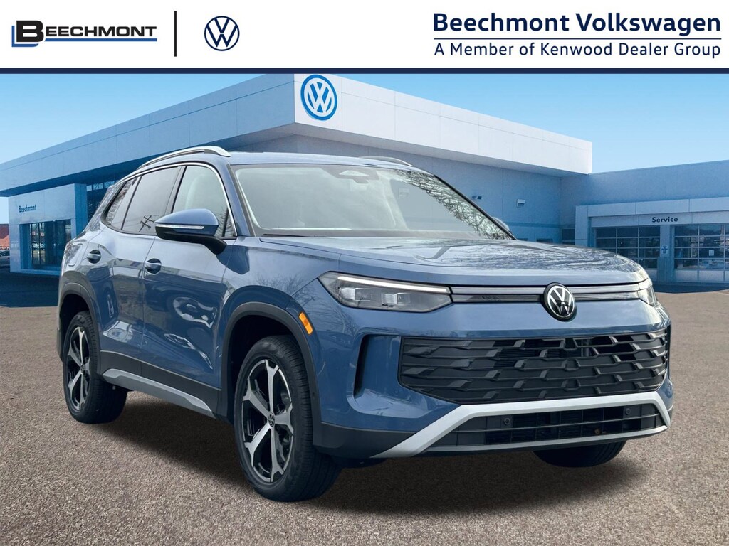 New 2026 Volkswagen Tiguan 2.0T SE SUV