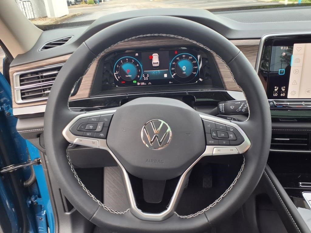 2025 Volkswagen Atlas SEL - Photo 16