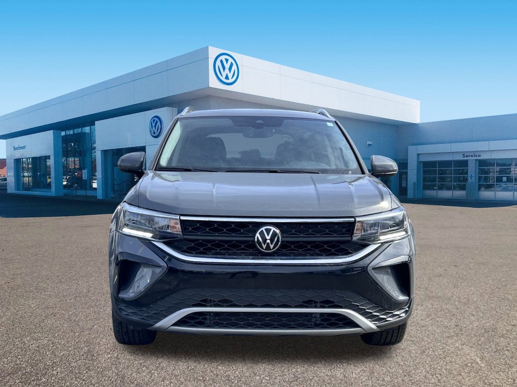 Used 2024 Volkswagen Taos 1.5T SE SUV