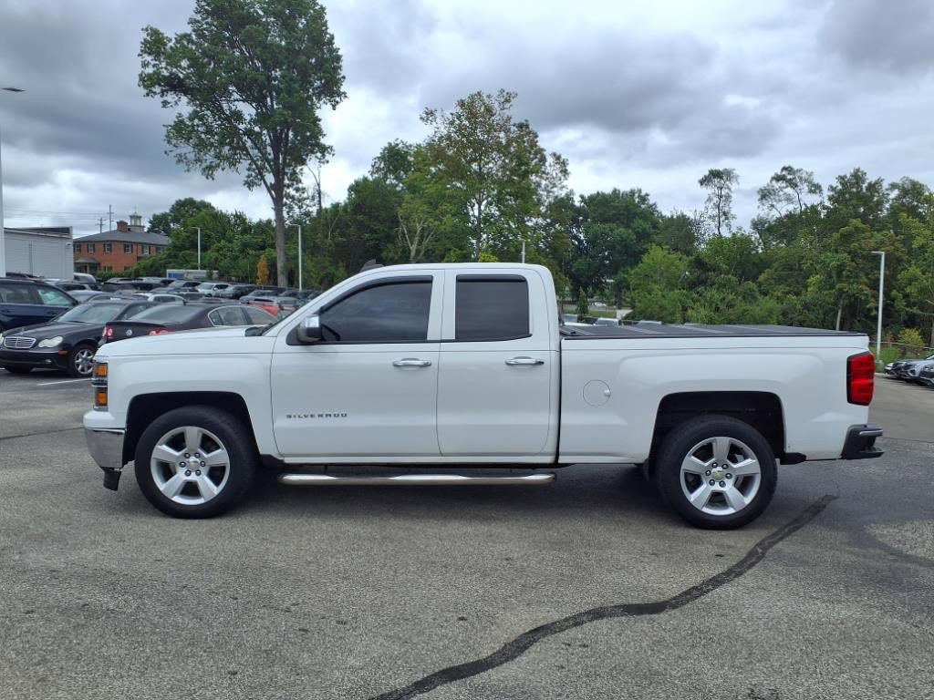2015 Chevrolet Silverado 1500 LS photo 3