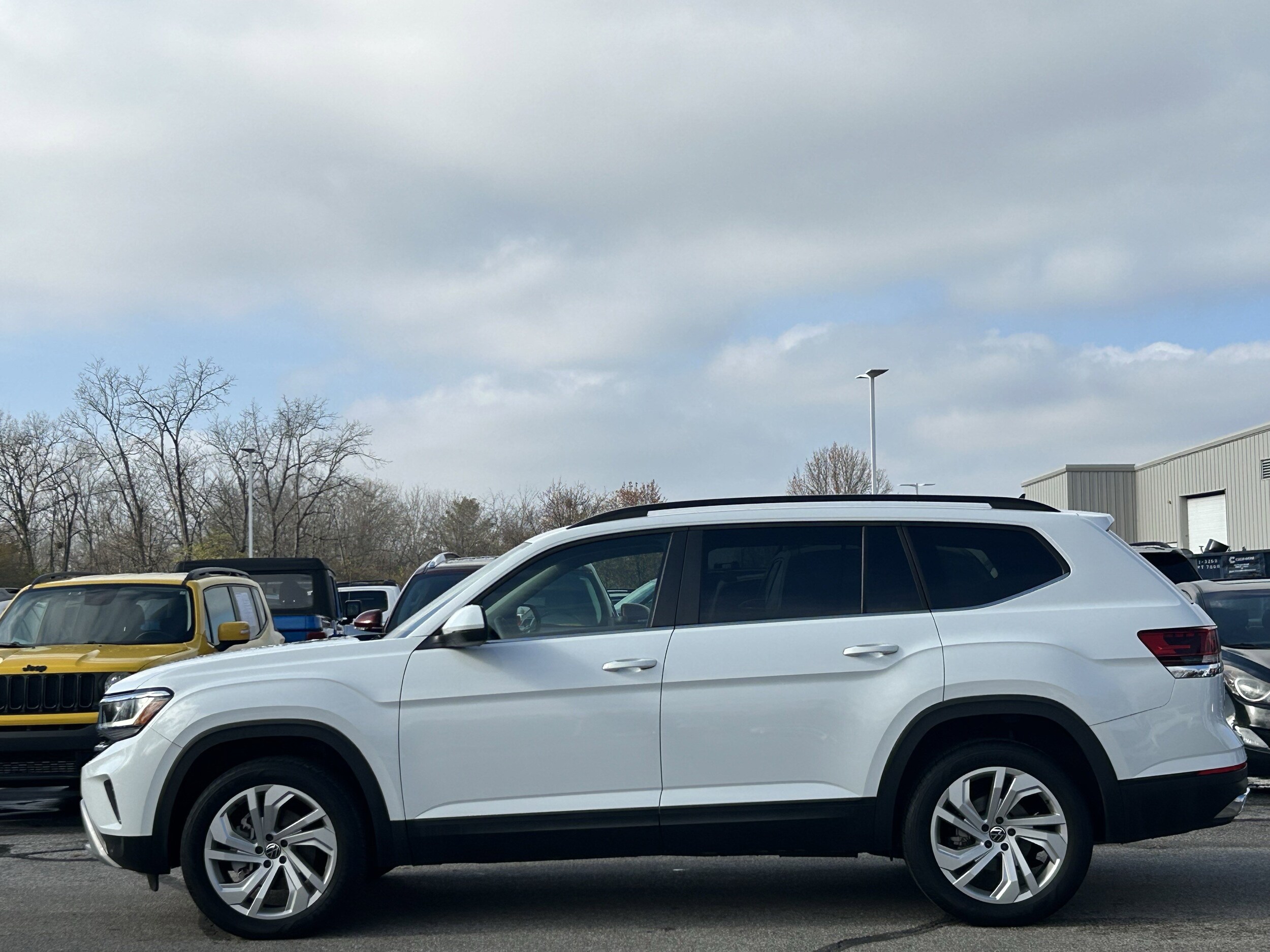 2022 Volkswagen Atlas V6 SE Technology photo 4