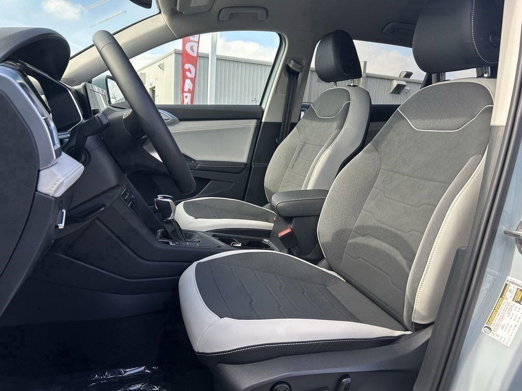 2026 Volkswagen Taos SE - Photo 22