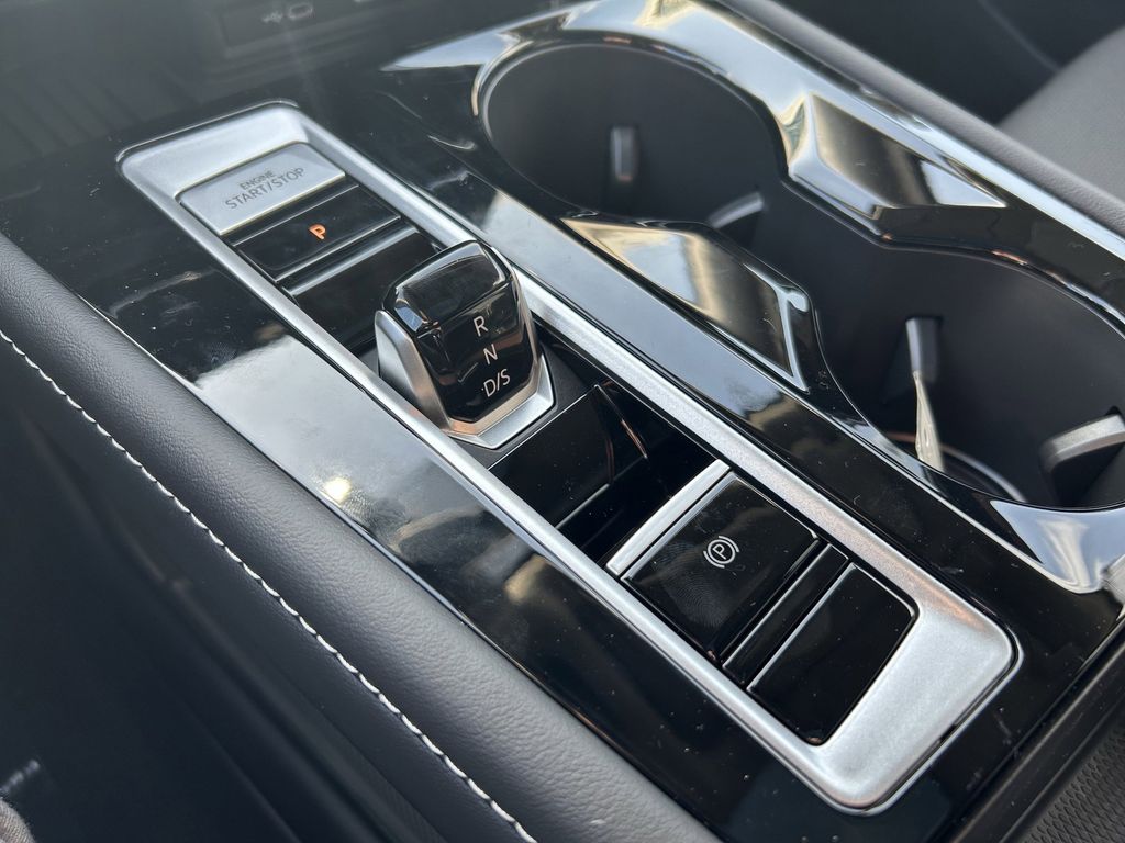 2026 Volkswagen Atlas SE w/Tech - Photo 20