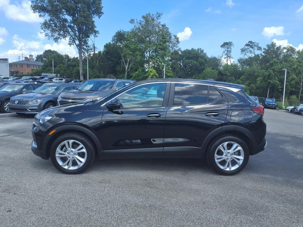 2022 Buick Encore GX Preferred photo 2