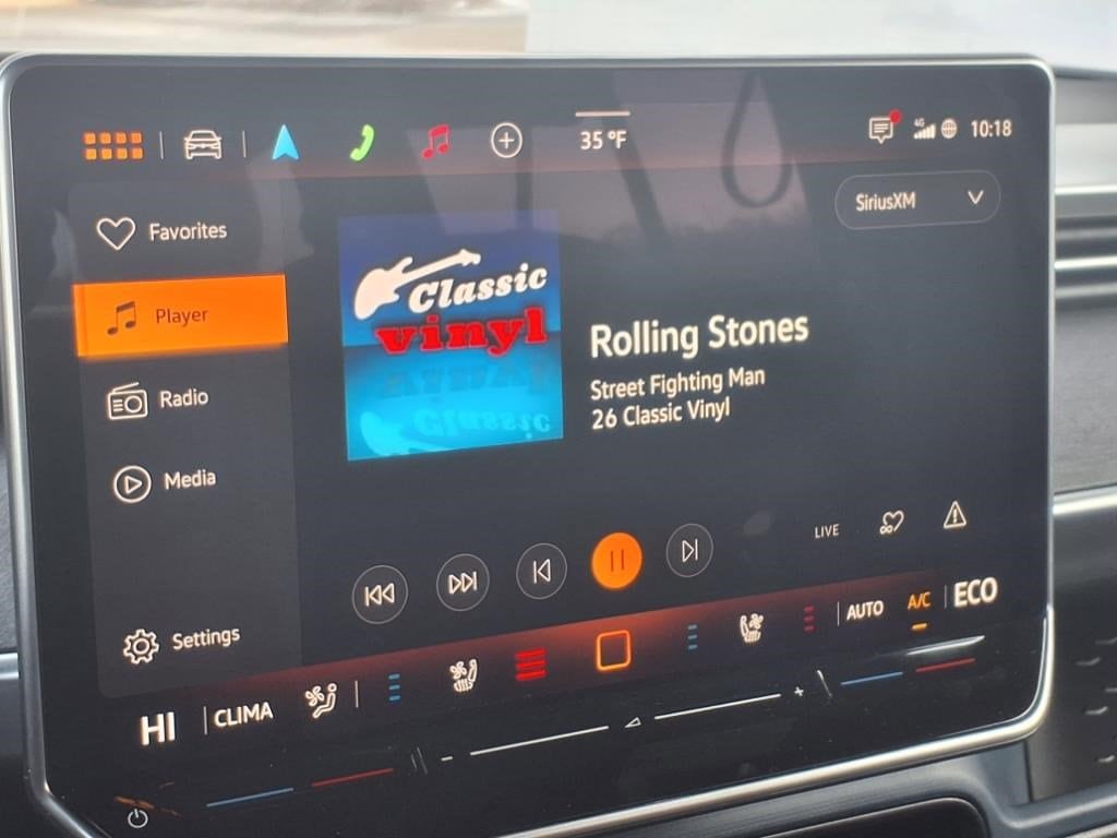 2025 Volkswagen ID. Buzz PRO S - Photo 15