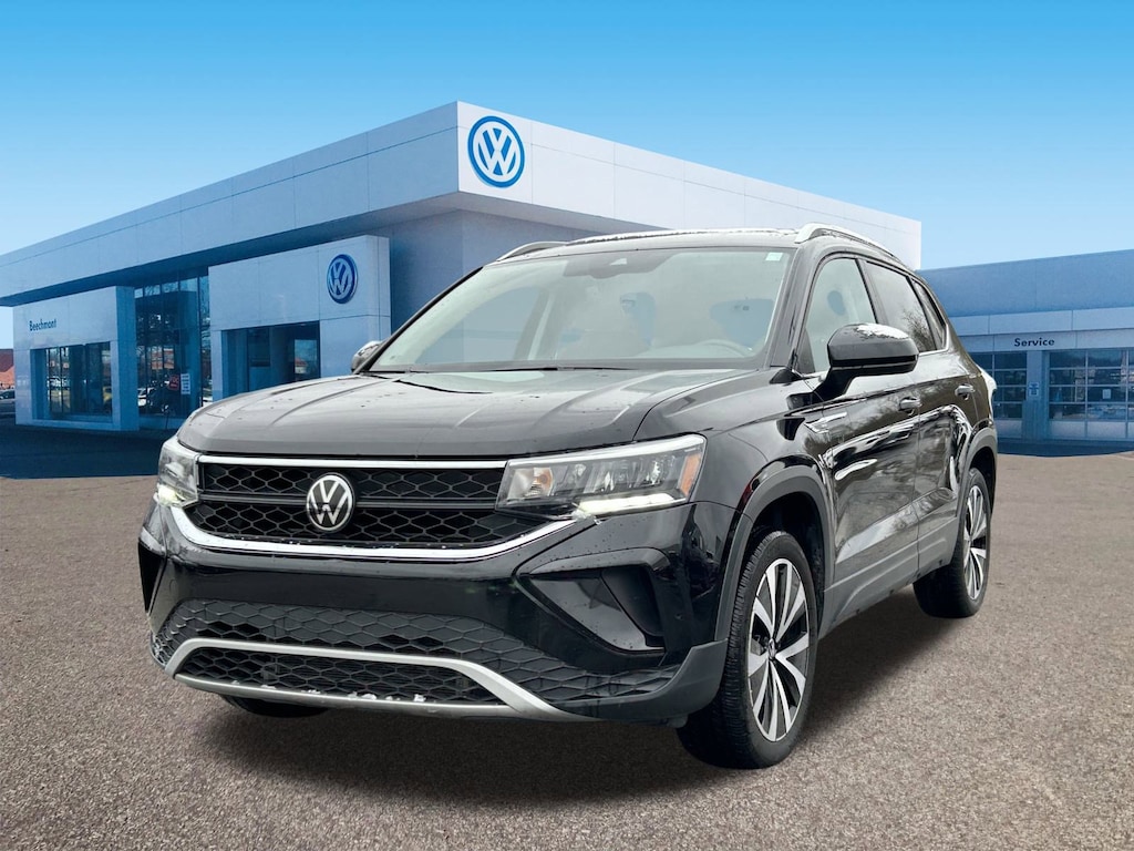 Used 2024 Volkswagen Taos 1.5T SE SUV