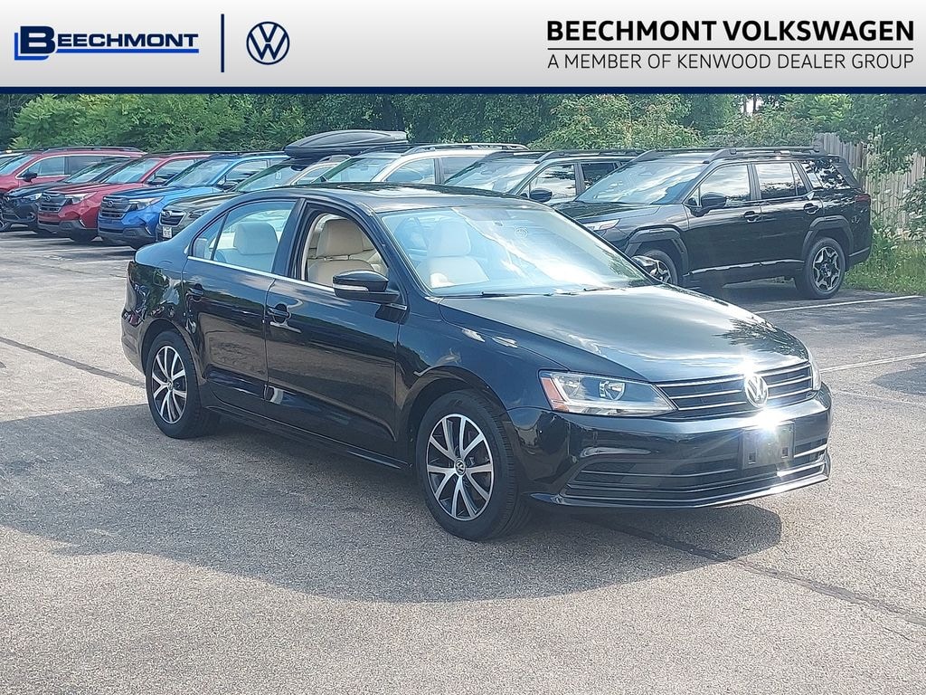 Used 2017 Volkswagen Jetta 1.4T SE Sedan