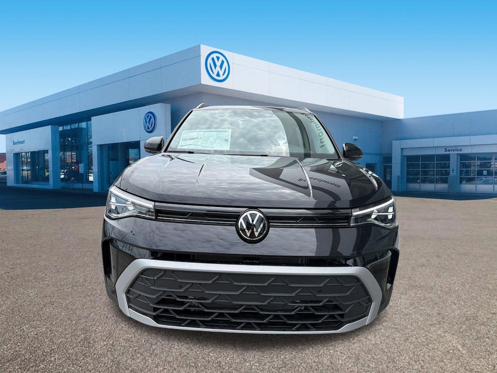 New 2026 Volkswagen Taos 1.5T SE SUV