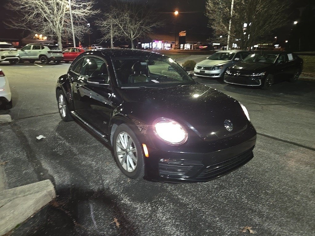 Used 2018 Volkswagen Beetle 2.0T S Hatchback