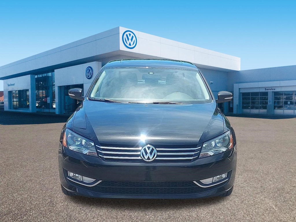 Used 2015 Volkswagen Passat 1.8T SE Sedan