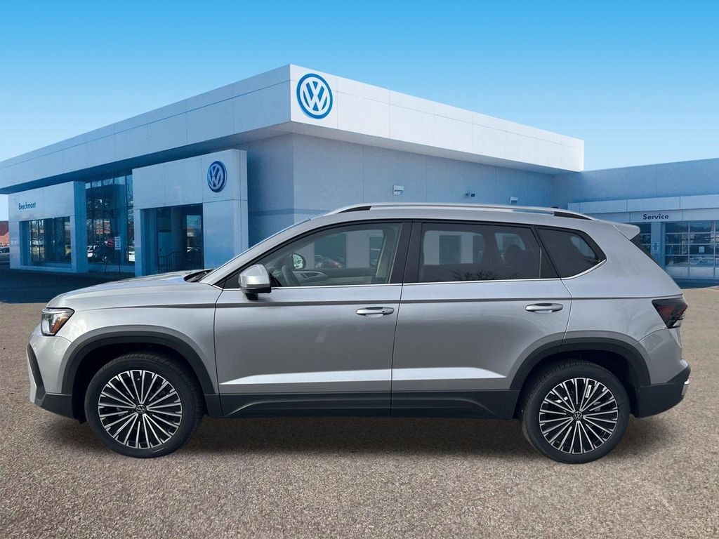 New 2026 Volkswagen Taos 1.5T SE SUV